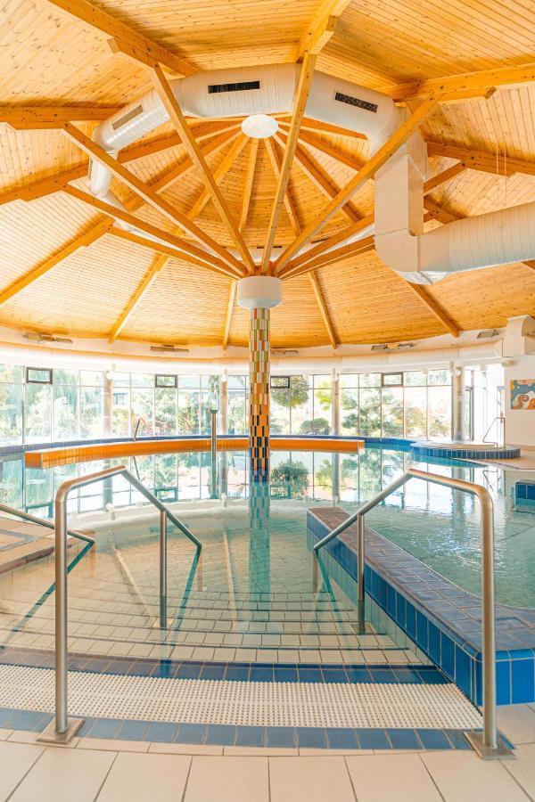 Wellness A Relax Centrum Palarikovo Luaran gambar