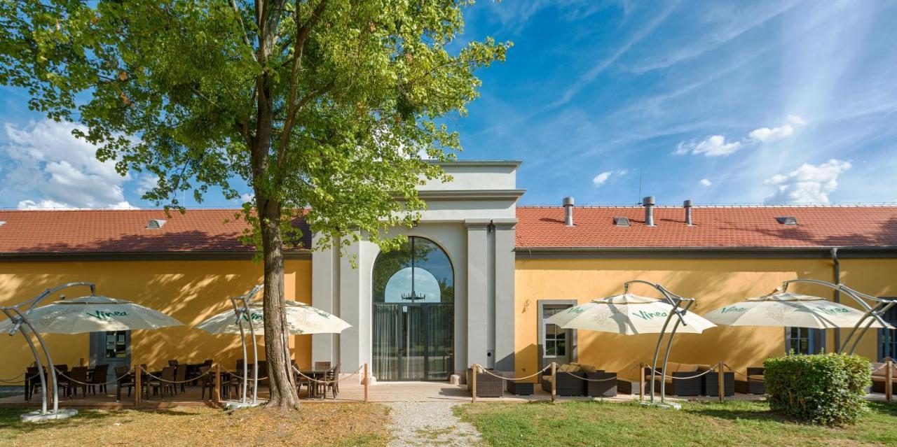 Wellness A Relax Centrum Palarikovo Luaran gambar